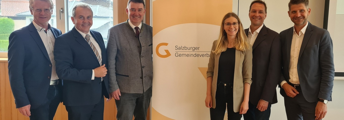 Bgm. Johann Grubinger, Bgm. Wolfgang Wagner, Dr. Martin Huber, Mag. Alexandra Mitterwurzer, Bgm. MMag.Michael Prantner, Bgm. Herbert Schober (© Sbg. Gemeindeverband)